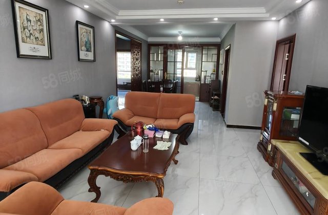 睿湖一号3室2厅145㎡119.5万二手房图片