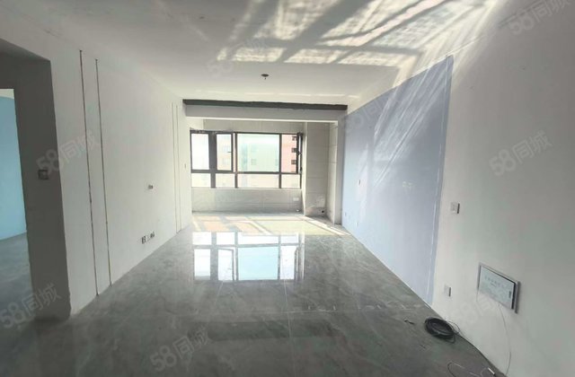 正东凯旋豪庭3室2厅125㎡75.3万二手房图片