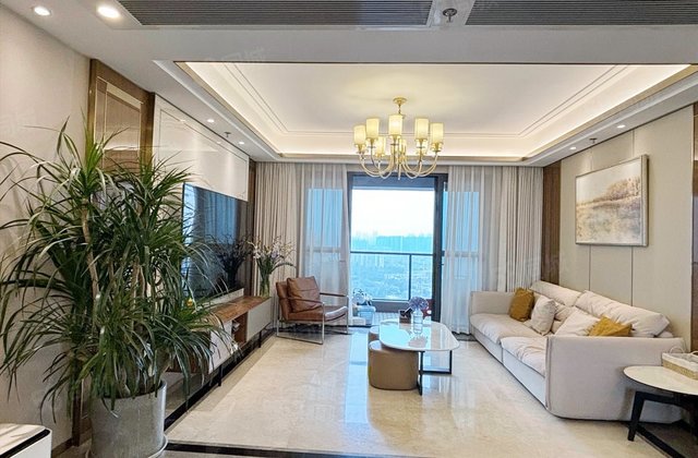 龙湖梵悦台4室2厅156.39㎡535万二手房图片