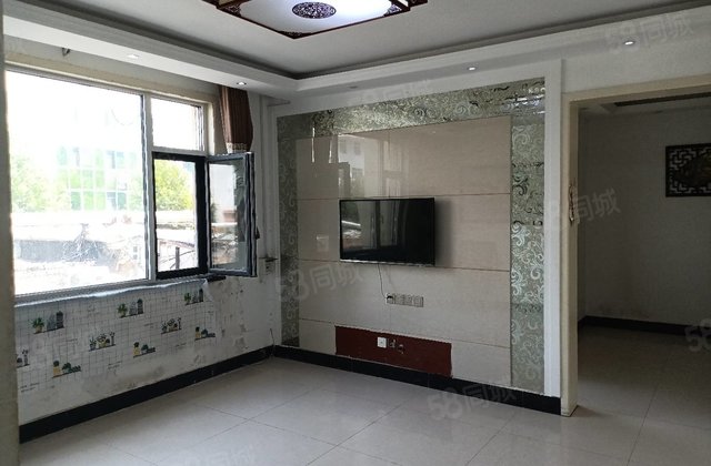 老文轩三室朝阳采光好无遮挡户型方正交通方便诚心出售