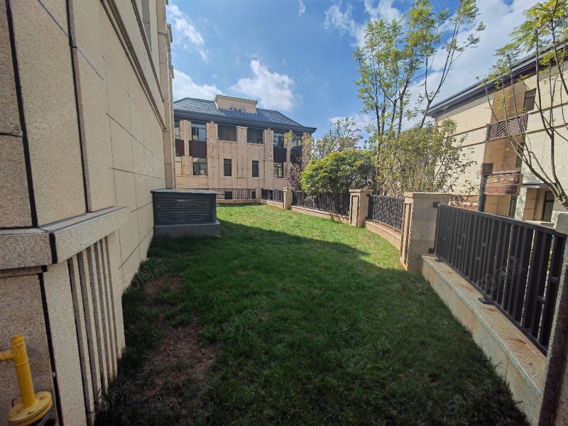 别墅带300平米花园丨美的顺成府丨现房急买急住丨随时,美的顺城府(3期