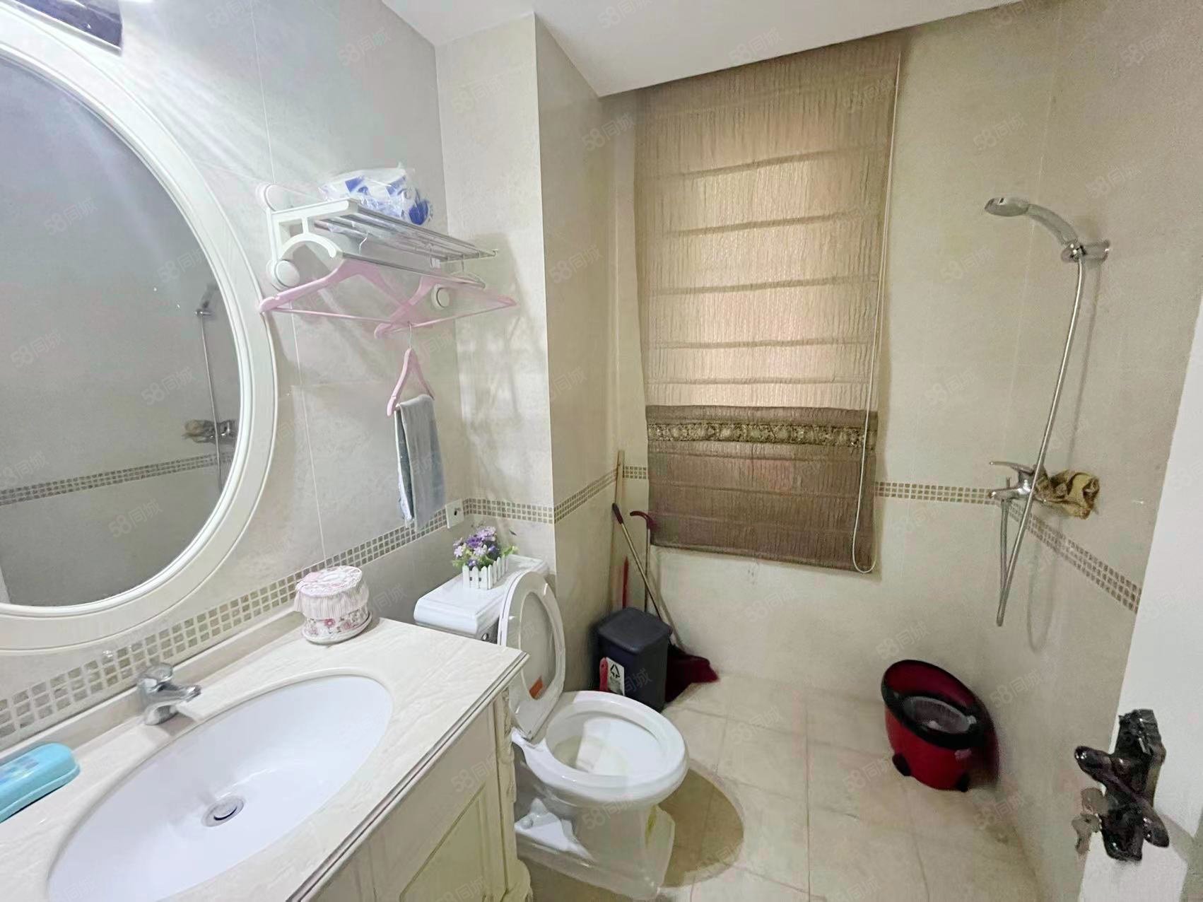 藍岸麗舍(別墅)4室2廳3衛(wèi)369.26㎡南北995萬