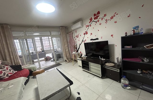 房东急售 阳光实验 鸿顺花园  中层 好停车送储藏室随时看房