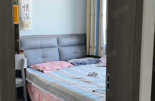 文轩总校，羡林苑，正规商品房 高楼层视野好 精装修 次新房
