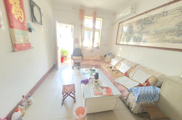 宝徕花园西临，翠微苑两室，兴华路  东昌中学。