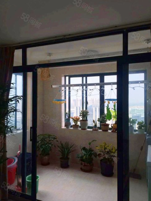 上海裕花园2室2厅1卫93.38㎡南北134万