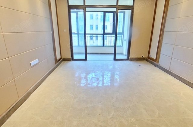 恒大御景半岛3室2厅129.73㎡95万二手房图片