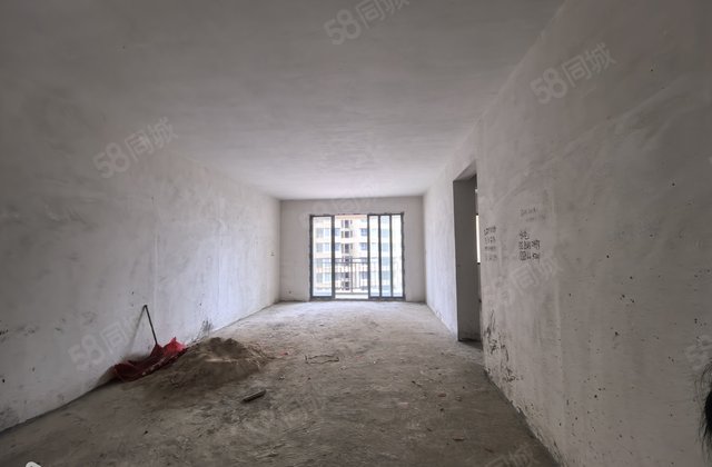 天都锦绣天地二期3室2厅118㎡61万二手房图片