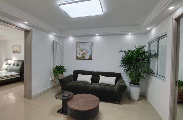 公园南邻！萃苑小区！精装三室！多层二楼！明星小区！