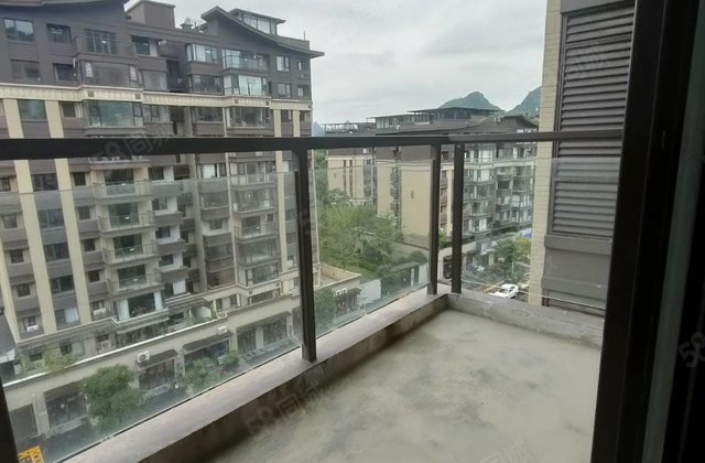 兴进漓江壹号龙鼎阁3室2厅88㎡85万二手房图片