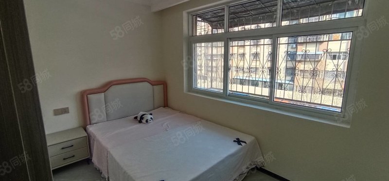 凯旋商城3室2厅1卫86㎡南北31万