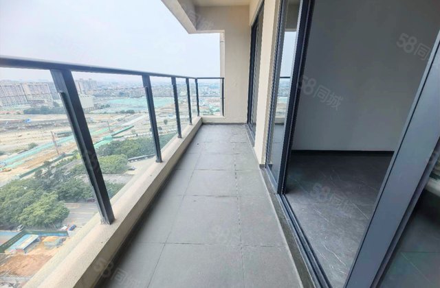 中交白兰春晓二期3室2厅100㎡125万二手房图片