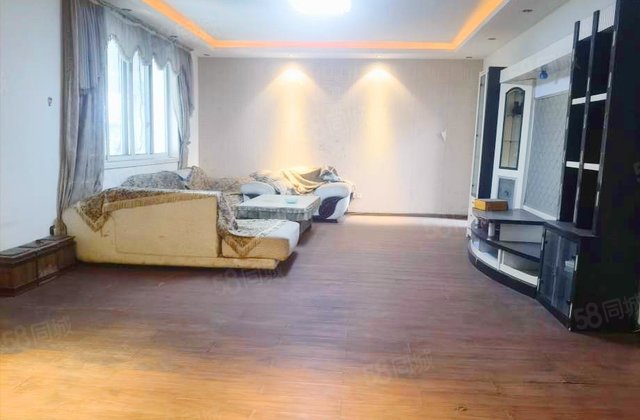 兰庭丽景3室2厅152.46㎡67.8万二手房图片