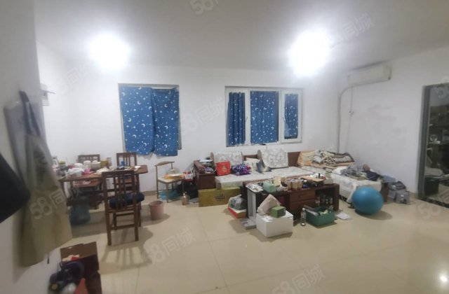 东边户 人民公园东邻豆营颐景园 三室两厅有证可按揭带储藏室