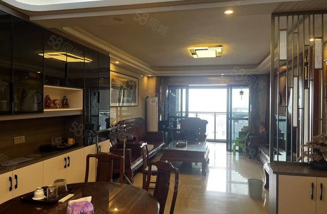 飞鹏星荟湾3室2厅137.33㎡84.8万二手房图片