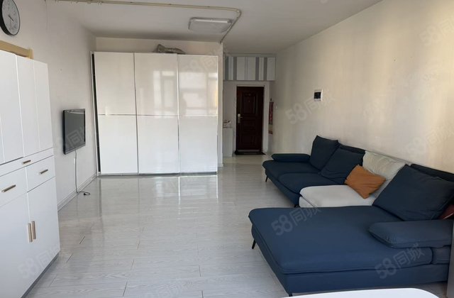 金石新苑1室1厅74.11㎡30万二手房图片