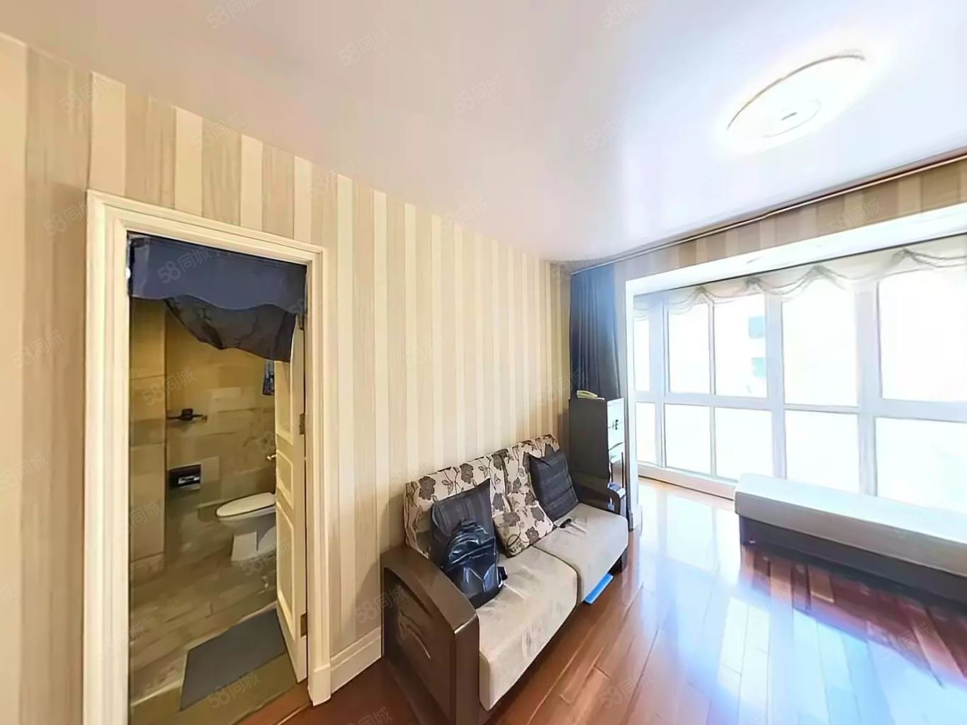 豆瓣小區(qū)(西區(qū))2室2廳1衛(wèi)91㎡東南1198萬(wàn)