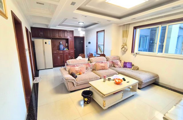 时代悦城3室2厅80.5㎡64.8万二手房图片