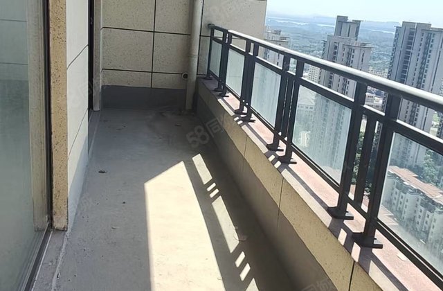 明发江湾新城4室2厅124㎡42万二手房图片