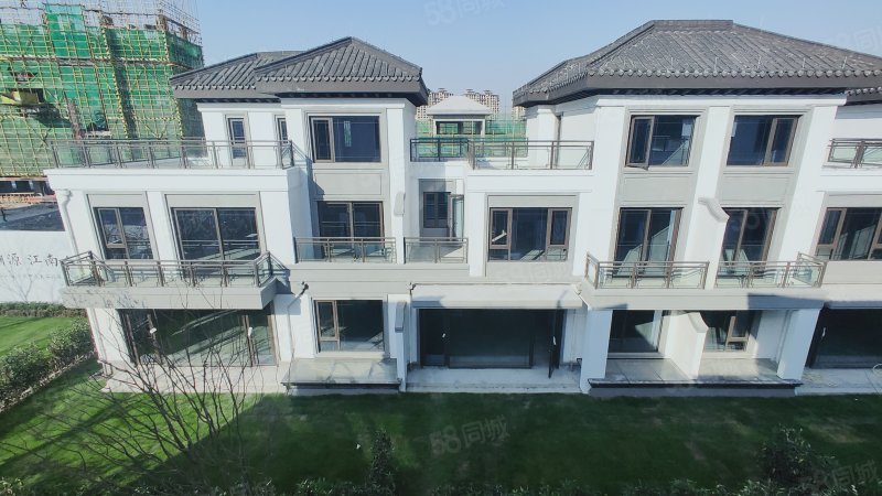 世合理想大地(别墅)4室2厅4卫118.27㎡南北280万