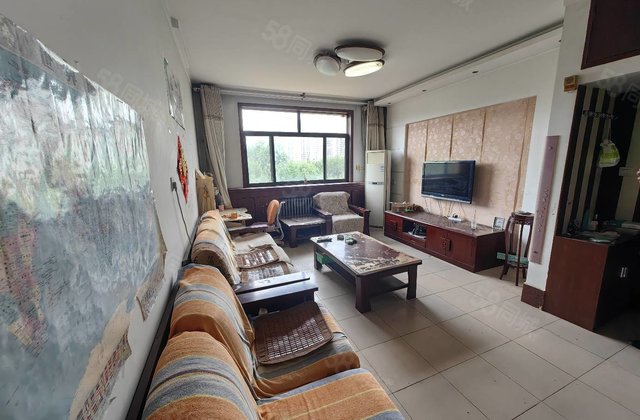 电大家属院 多层4楼 三室朝阳 小区很干净 没有任何费用带储