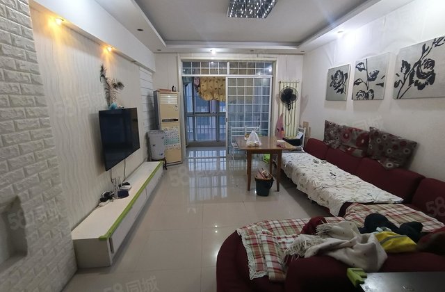 房东急售！带地上车库！大储藏室！南北通透！郁光  ！中间楼层