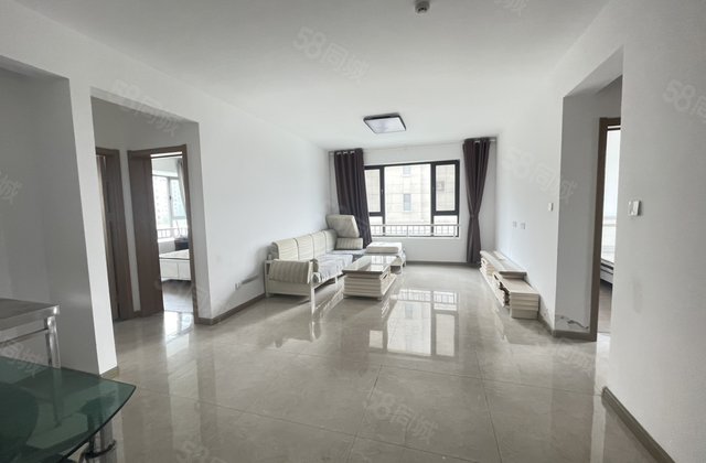 房东急售 刚需小三居 边户 次新房 带车位 免大税 可按揭