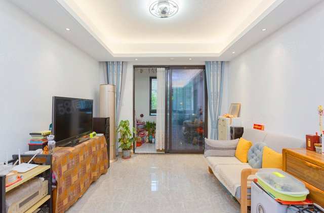 新城大都会3室2厅93.12㎡166万二手房图片