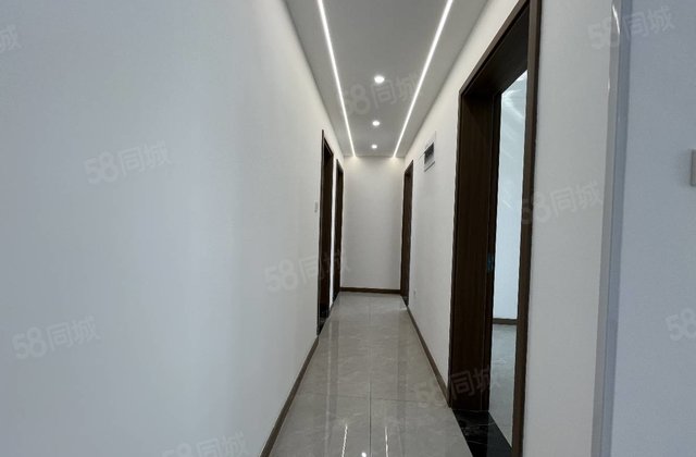 急出 水城印象 精装三室 双阳台 带车位储藏室