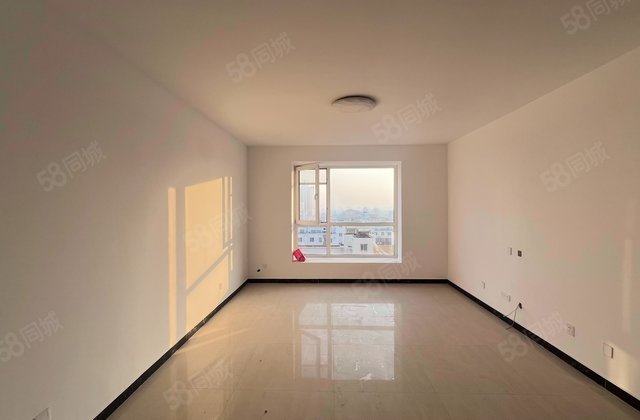 爱琴海花园(一期)3室2厅133㎡90万二手房图片