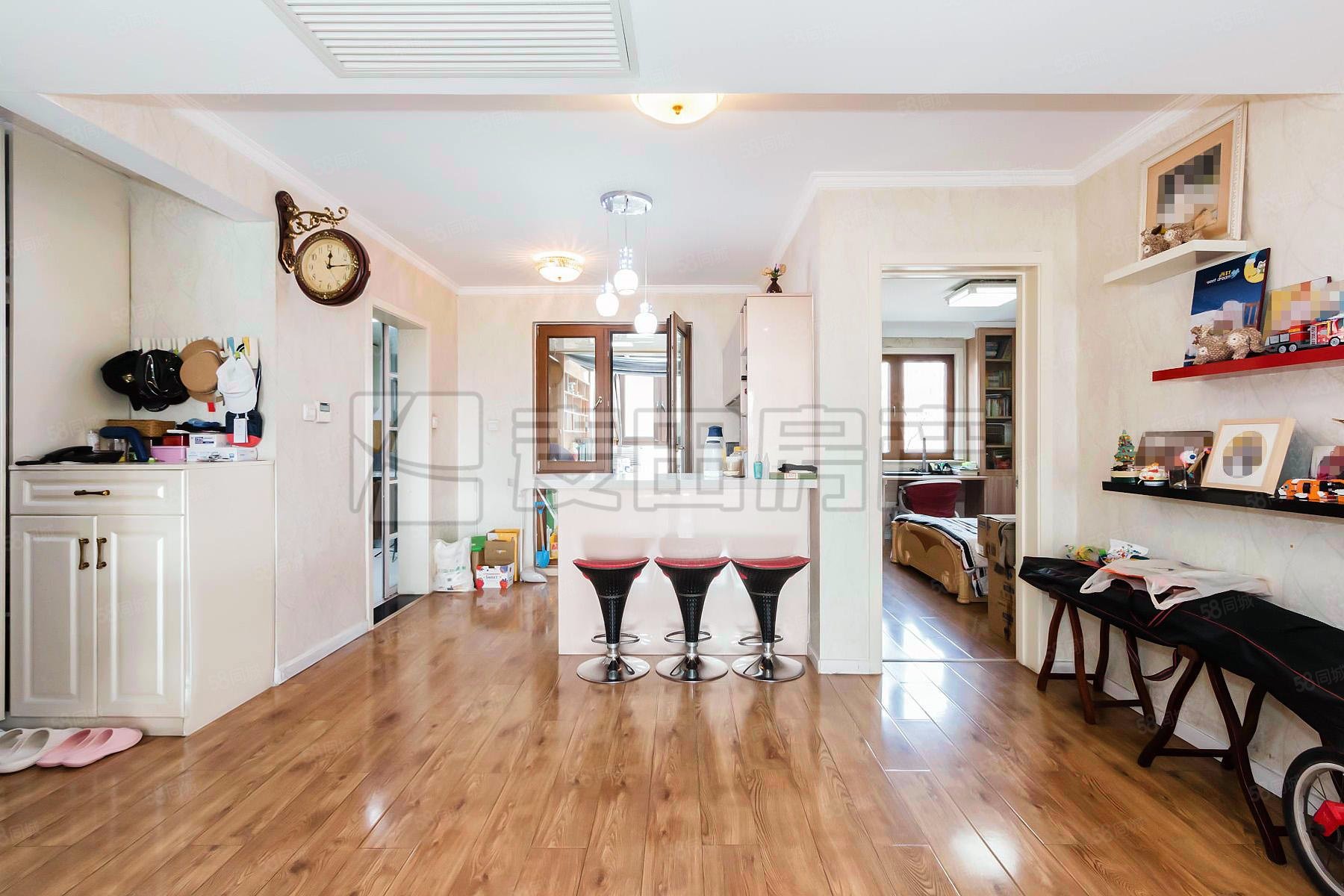 金隅翡麗華庭4室2廳2衛(wèi)161.87㎡南北999萬