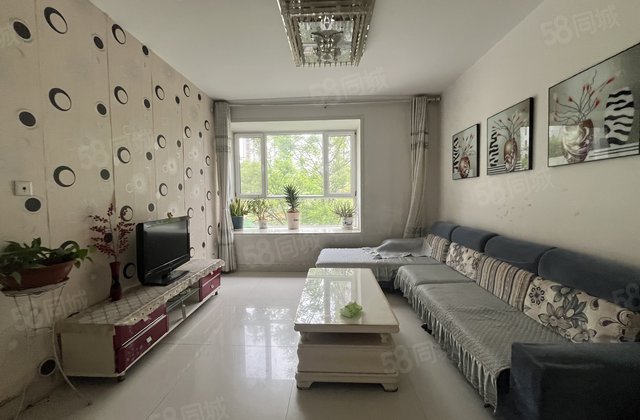 边户 全明户型 金柱大学城三室 免大税 送储 采光好 可按揭