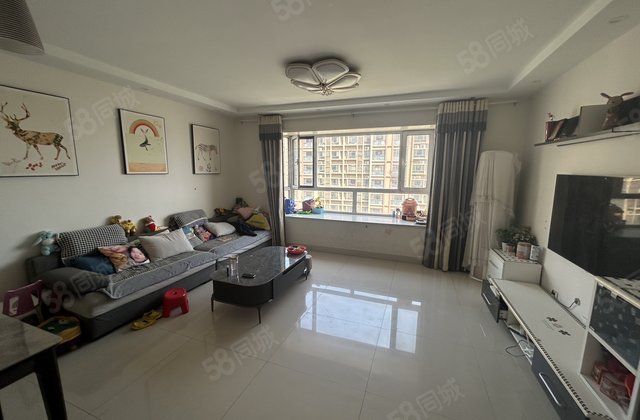 龙湾二期 多层洋房 看房方便 带车位储藏室 划文轩