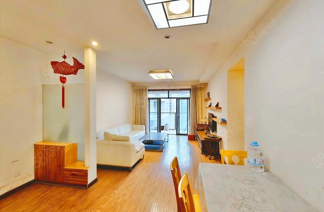 宝嘉江枫美岸3室2厅110.1㎡92万二手房图片