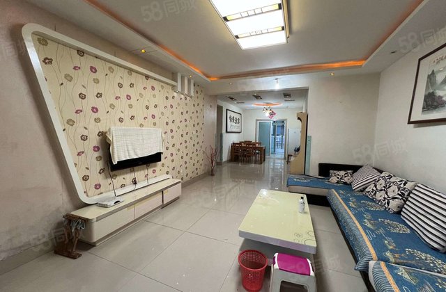 新东方名人苑三期  城市主人 双语   观澜一品湖边