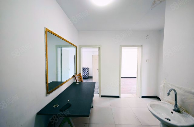 建设街小区(建设街52号-76号(双号))2室1厅68.88㎡62万二手房图片