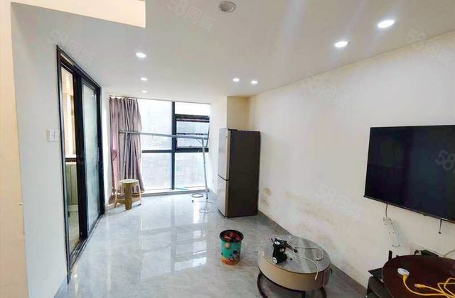 巨仁广场2室1厅43.35㎡22万二手房图片