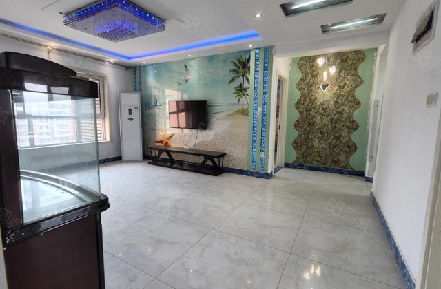 急售 送车位地下室 三室双卫 水岸花语免大税 中间楼层精装修