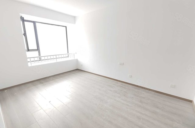 城市芳华 三室双卫带车储 恒大名都 凤凰苑 徒骇河