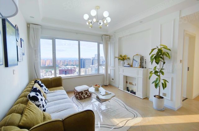 蓝光乐彩城(一期)3室1厅73.92㎡129.8万二手房图片