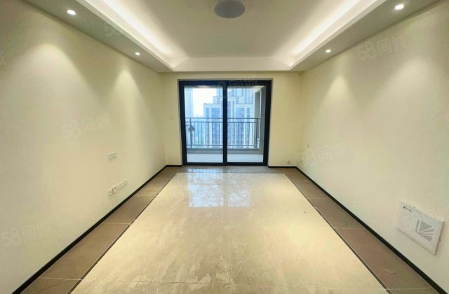 保利时光印象3室2厅117㎡98万二手房图片