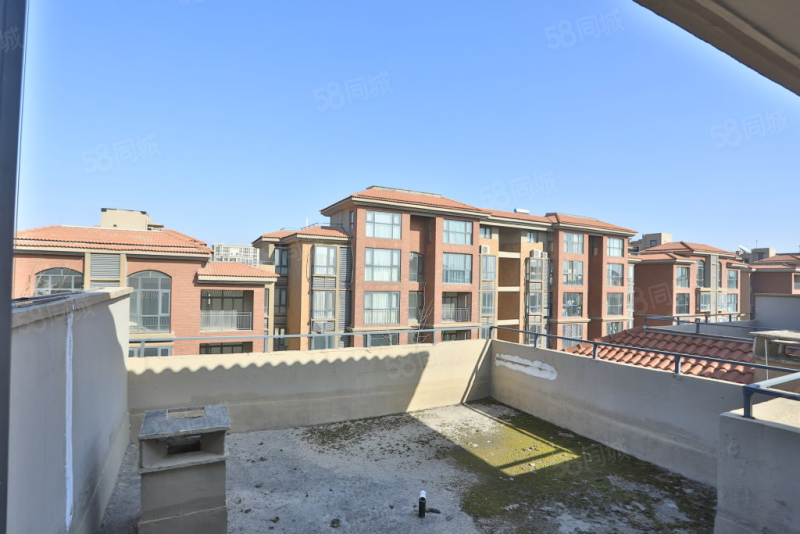 清水苑5室3厅3卫236.44㎡南北365万