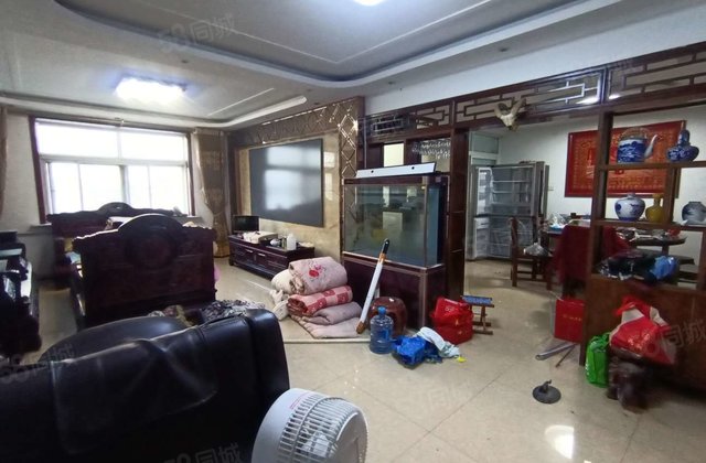 文轩本部。闸口新时代精装3室