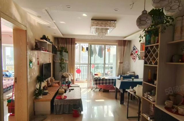 西湖馨苑 近医院 商品房 电梯房 刚需小三居 楼层好