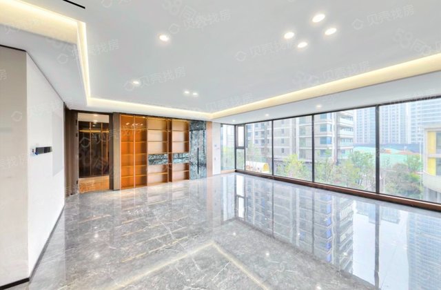 保利梅溪天珺3室2厅141.88㎡180万二手房图片