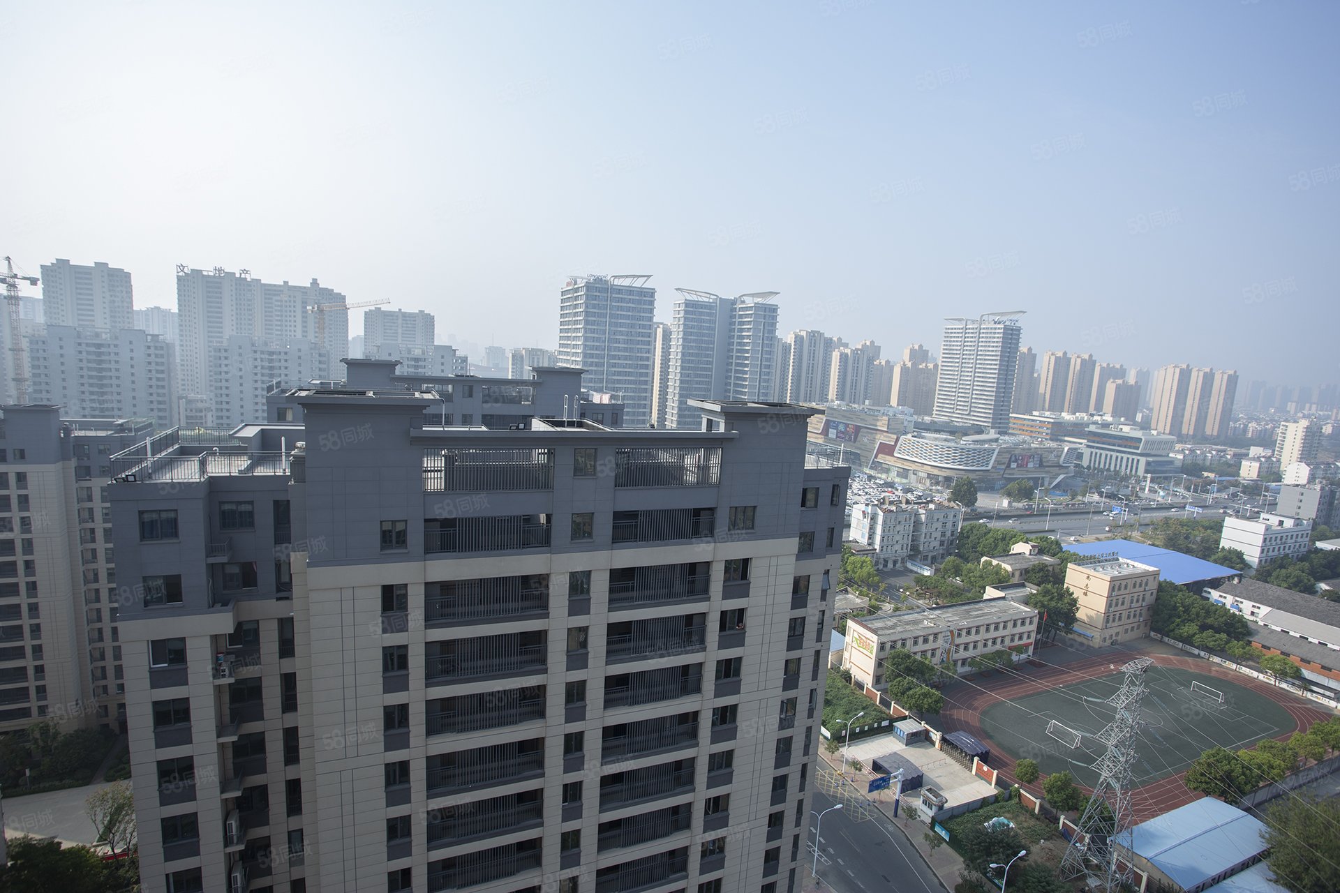 大发长安融悦四季3室2厅1卫97.28㎡南155万