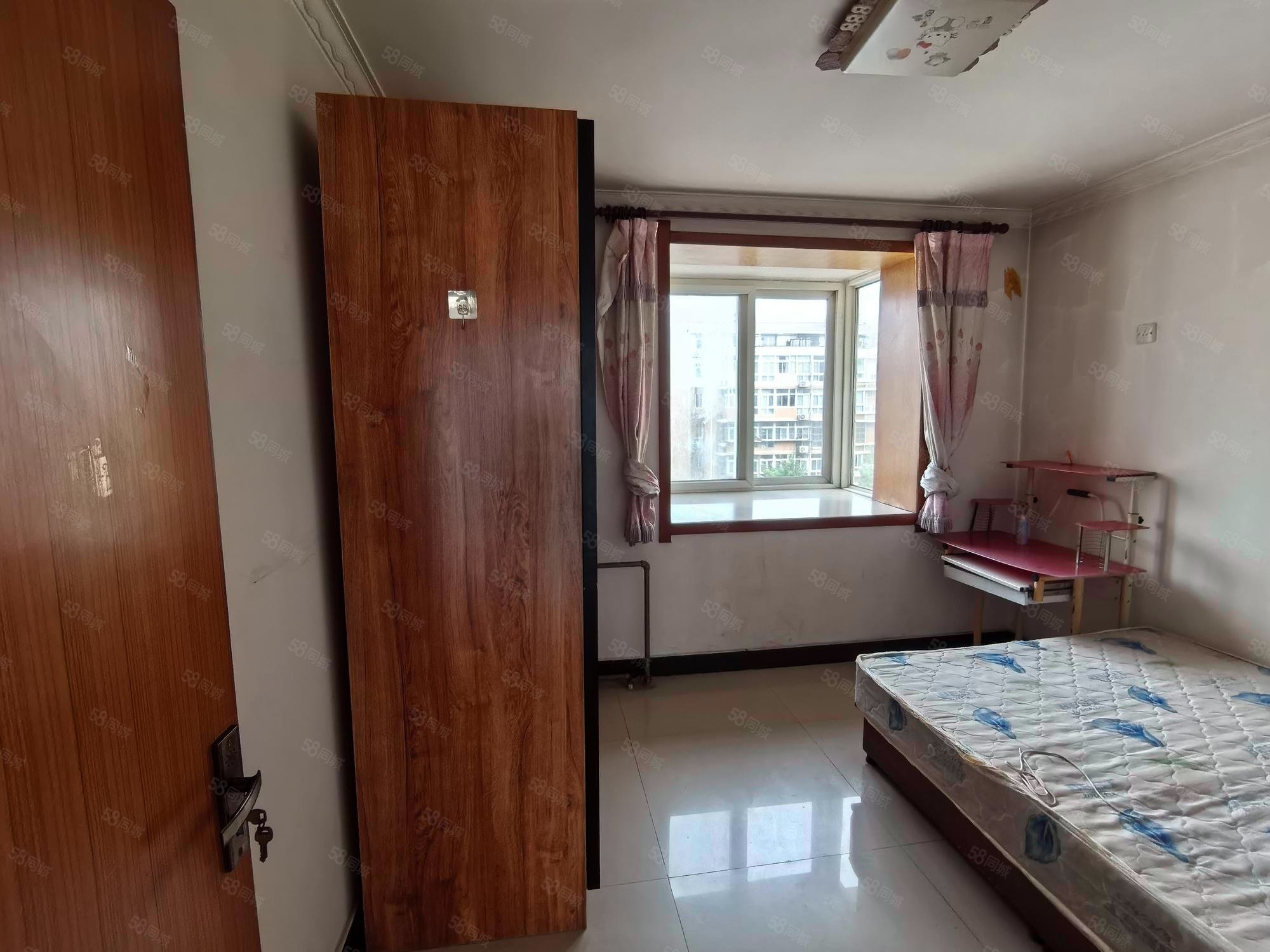 新平北路5號(hào)院3室1廳1衛(wèi)129.29㎡南北170萬(wàn)