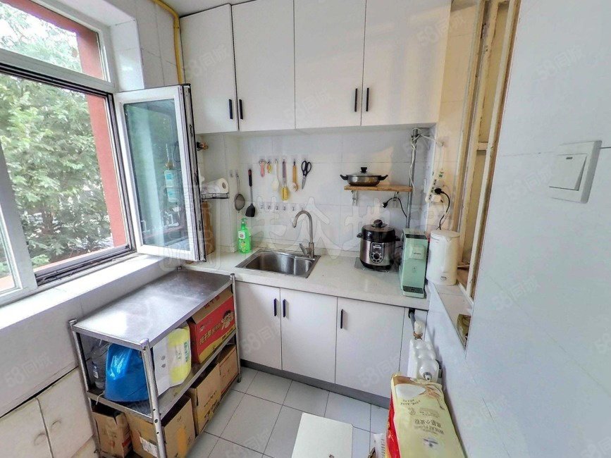 敬賢里2室1廳1衛(wèi)61.58㎡南北165萬