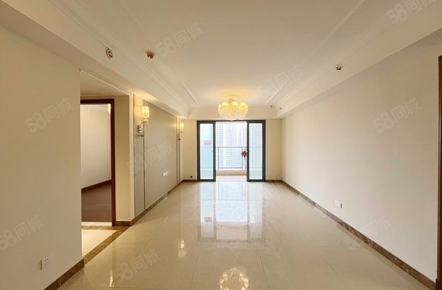 御龙天峰3室2厅133㎡175万二手房图片