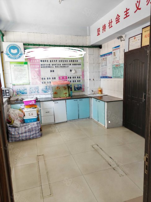 惠安小区4室2厅1卫108㎡南52万